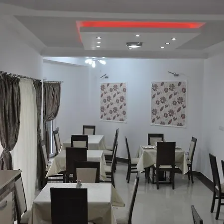 Bella Boutique 3*