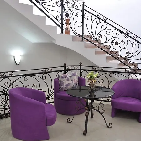 Bella Boutique